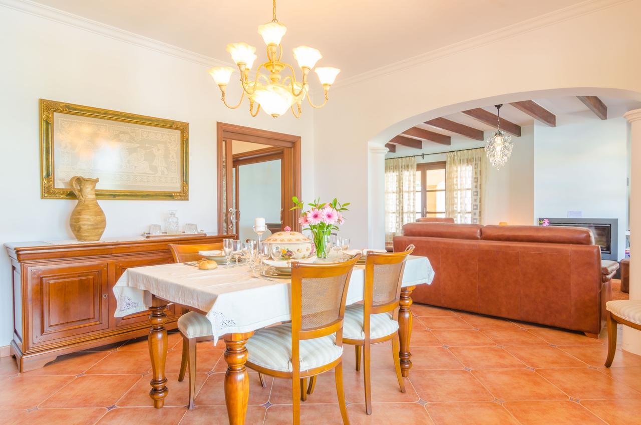 Ses Covetes Villa Petra  Kültér fotó