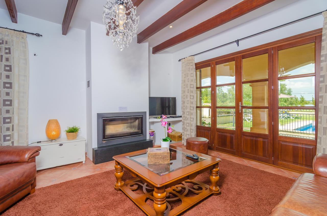 Ses Covetes Villa Petra  Kültér fotó