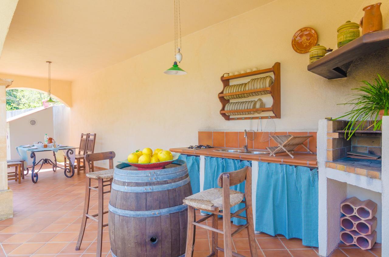 Ses Covetes Villa Petra  Kültér fotó