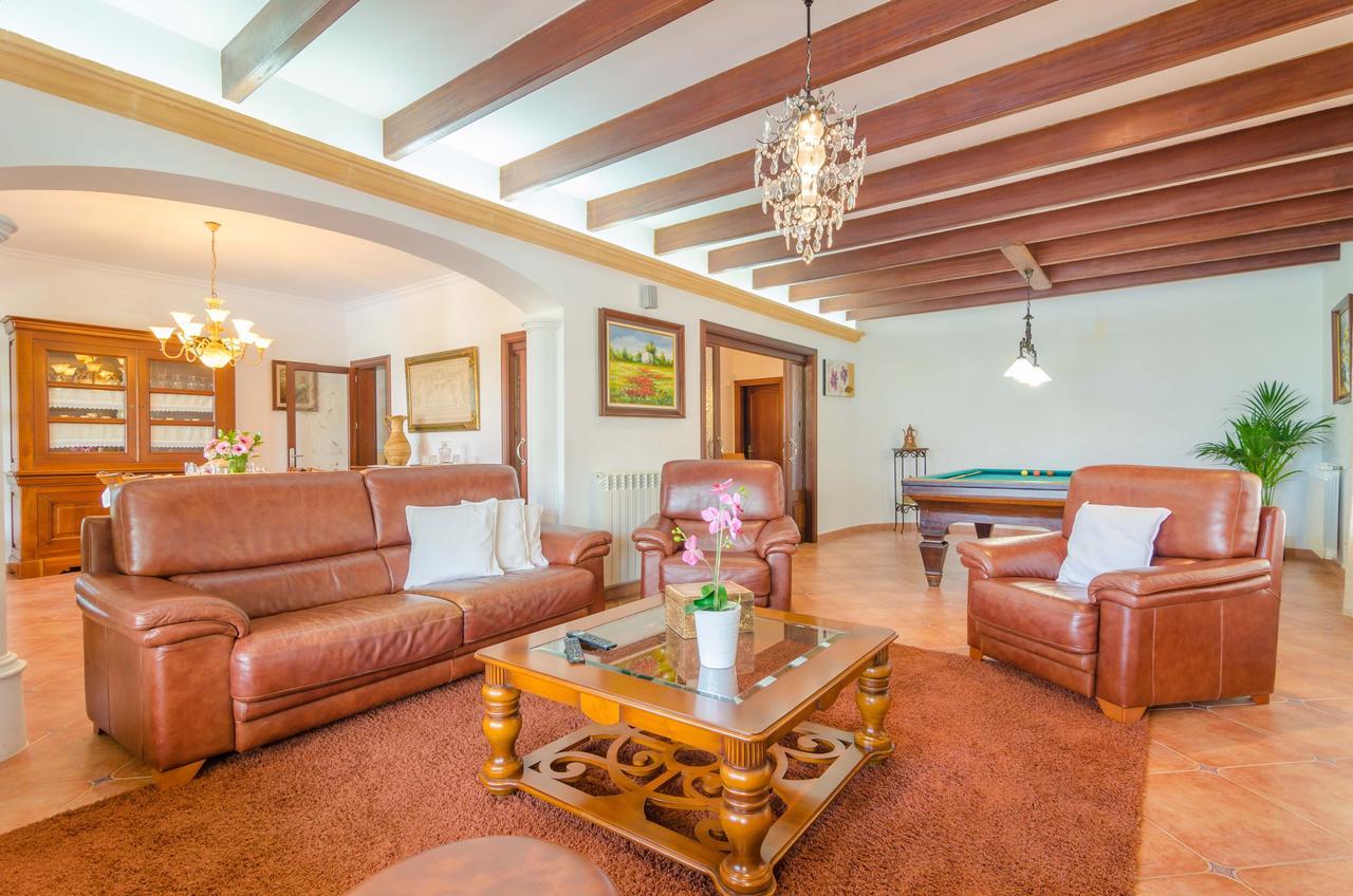 Ses Covetes Villa Petra  Kültér fotó